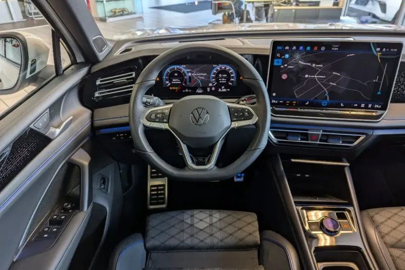 Volkswagen Tiguan din 2024 cu 27.872 km - oferta VOL142737 - foto 20