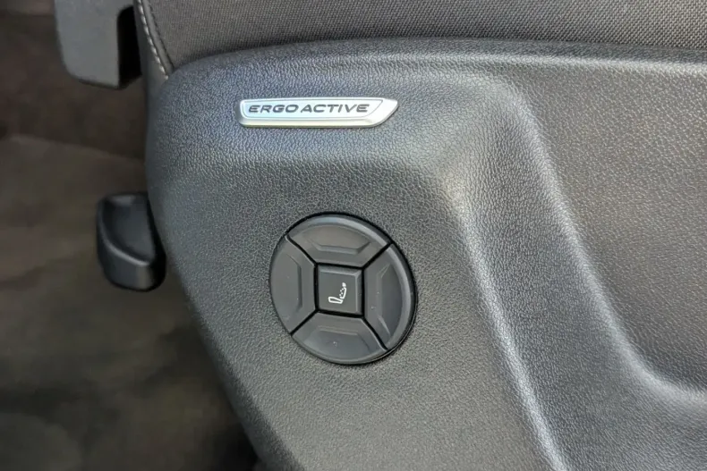 Volkswagen Tiguan din 2024 cu 27.872 km - oferta VOL142737 - foto 24