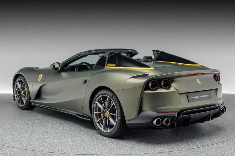 Ferrari 812 din 2021 cu 6.000 km - oferta FER142742 - foto 3