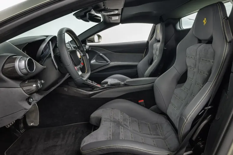 Ferrari 812 din 2021 cu 6.000 km - oferta FER142742 - foto 14