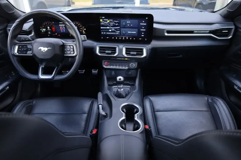 Ford Mustang din 2024 cu 49.195 km - oferta FOR142746 - foto 17