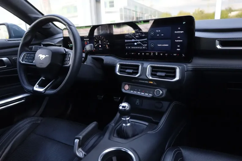 Ford Mustang din 2024 cu 49.195 km - oferta FOR142746 - foto 18