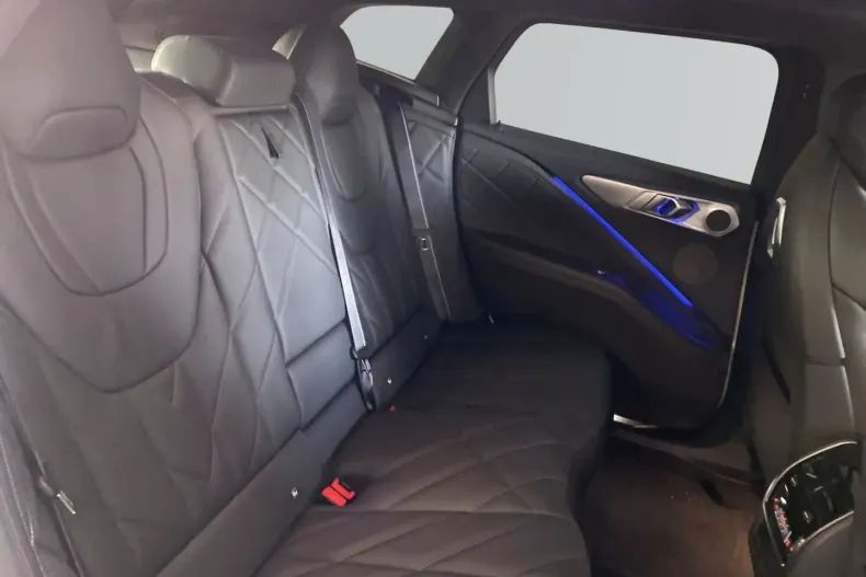 BMW XM din 2024 cu 32.602 km - oferta BMW142751 - foto 9