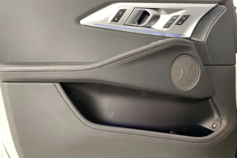 BMW XM din 2024 cu 32.602 km - oferta BMW142751 - foto 17