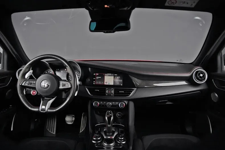 Alfa Romeo Giulia din 2021 cu 21.300 km - oferta ALF142755 - foto 15