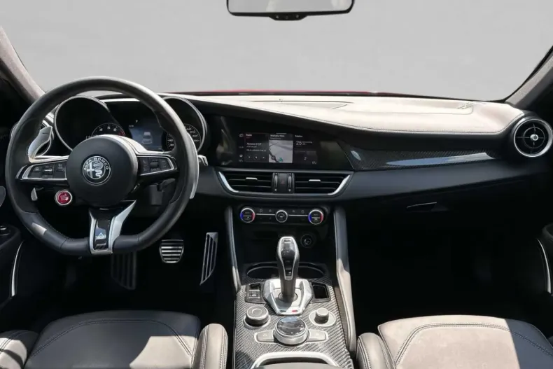 Alfa Romeo Giulia din 2022 cu 4.000 km - oferta ALF142756 - foto 7