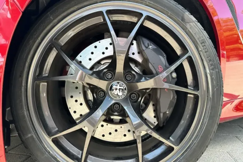 Alfa Romeo Giulia din 2022 cu 4.000 km - oferta ALF142756 - foto 9