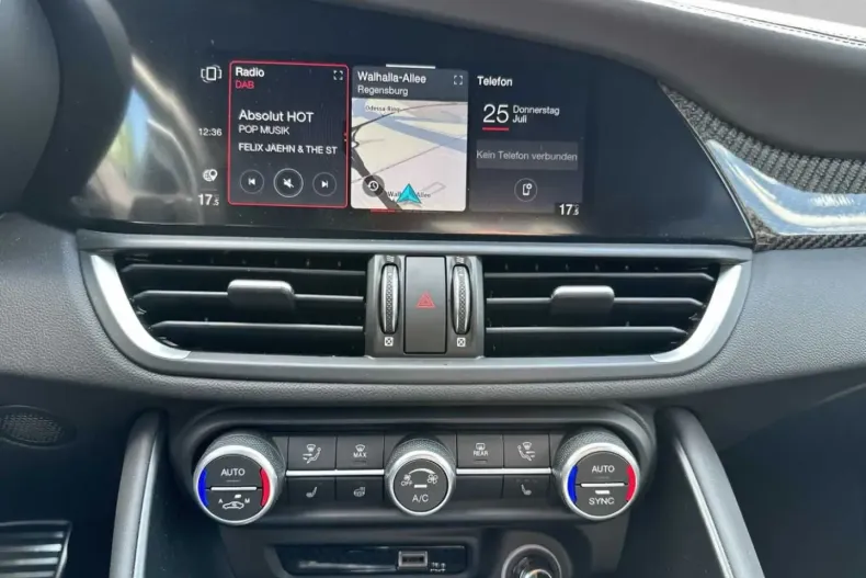 Alfa Romeo Giulia din 2022 cu 4.000 km - oferta ALF142756 - foto 12