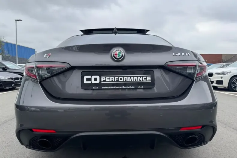 Alfa Romeo Giulia din 2024 cu 27.000 km - oferta ALF142757 - foto 7