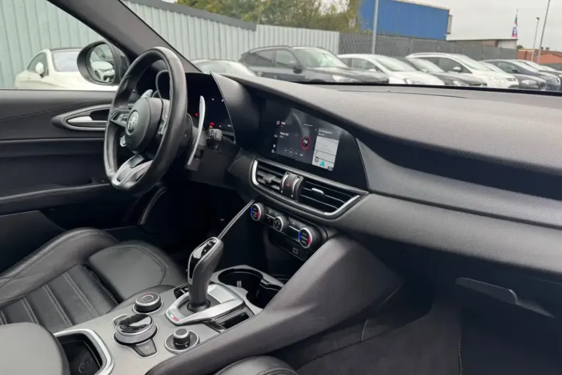 Alfa Romeo Giulia din 2024 cu 27.000 km - oferta ALF142757 - foto 21