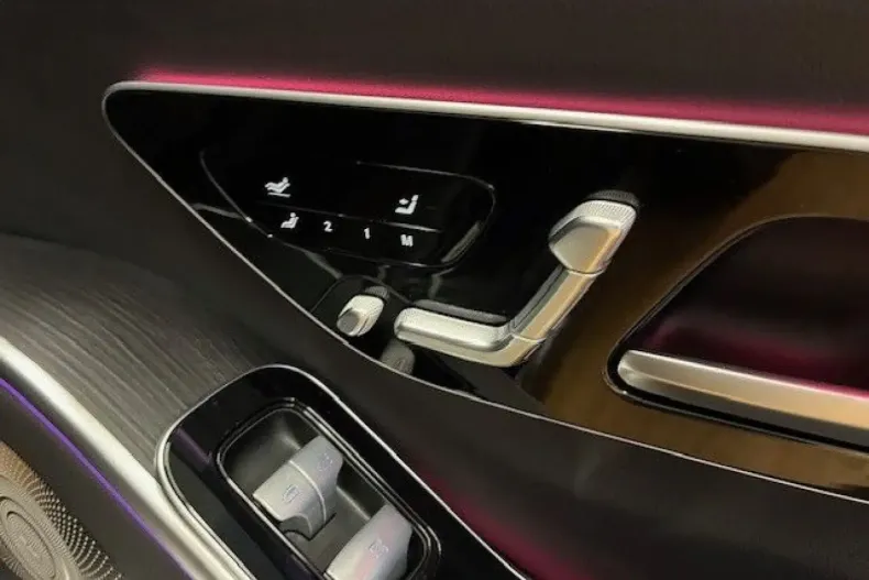 Mercedes-Benz S 580 din 2024 cu 18.139 km - oferta MER142758 - foto 12