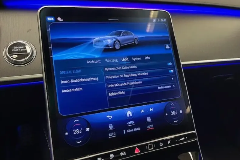 Mercedes-Benz S 580 din 2024 cu 18.139 km - oferta MER142758 - foto 13