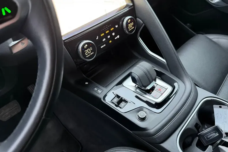 Jaguar E-Pace din 2021 cu 59.980 km - oferta JAG142762 - foto 22