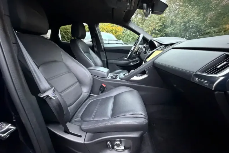 Jaguar E-Pace din 2021 cu 59.980 km - oferta JAG142762 - foto 24