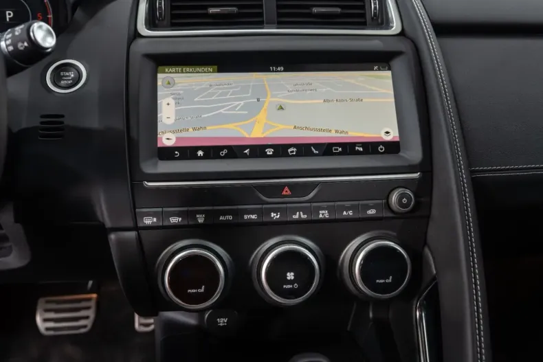 Jaguar E-Pace din 2020 cu 49.667 km - oferta JAG142764 - foto 21