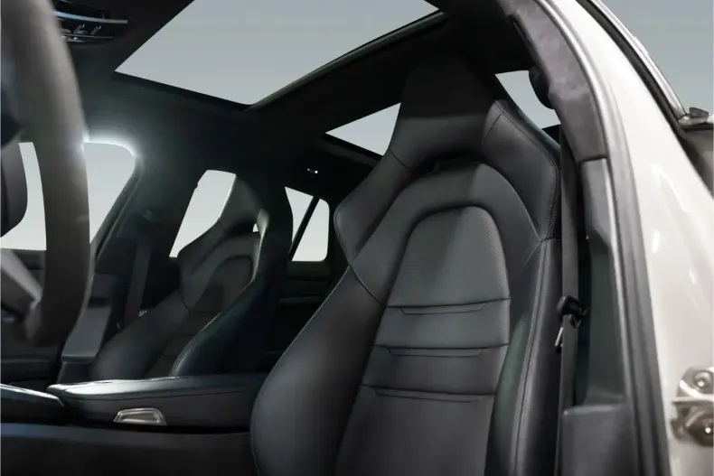 Porsche Panamera din 2024 cu 41.100 km - oferta POR142768 - foto 5