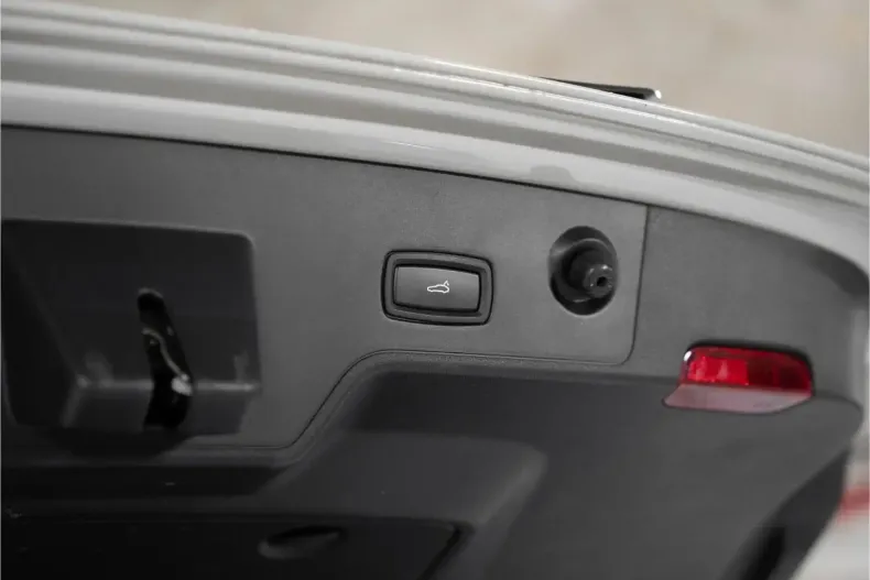 Porsche Panamera din 2024 cu 41.100 km - oferta POR142768 - foto 33