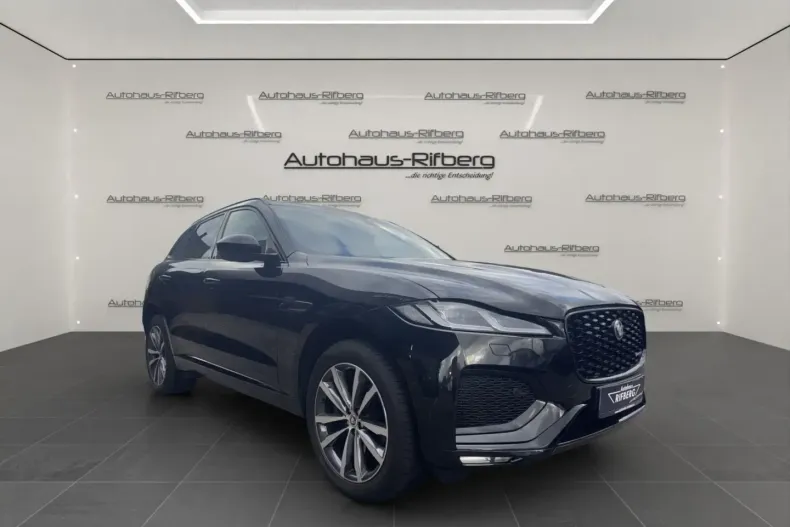 Jaguar F-Pace din 2024 cu 53.000 km - oferta JAG142771 - foto 3
