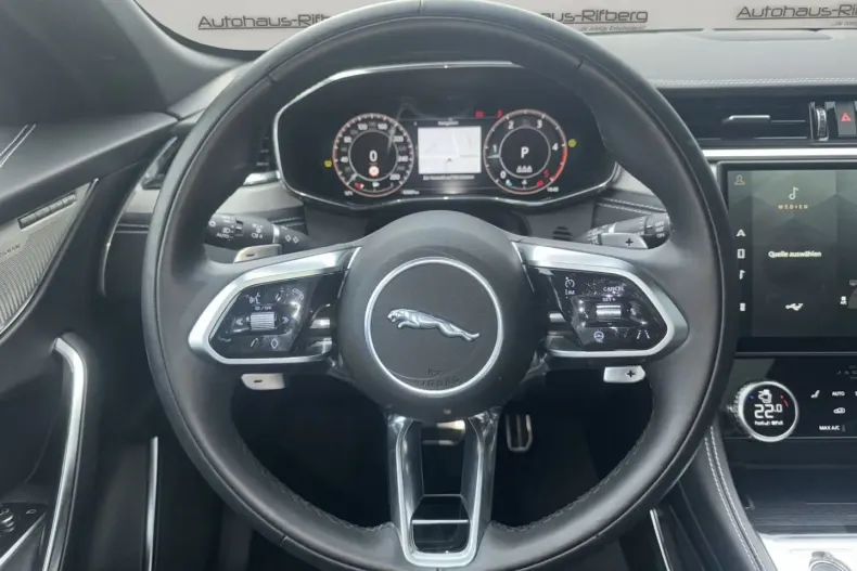 Jaguar F-Pace din 2024 cu 53.000 km - oferta JAG142771 - foto 13