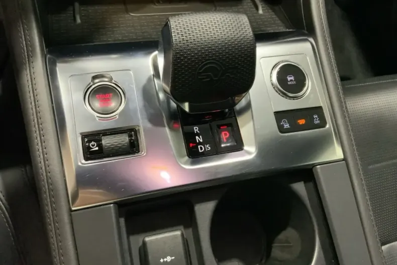 Jaguar F-Pace din 2021 cu 84.486 km - oferta JAG142772 - foto 22