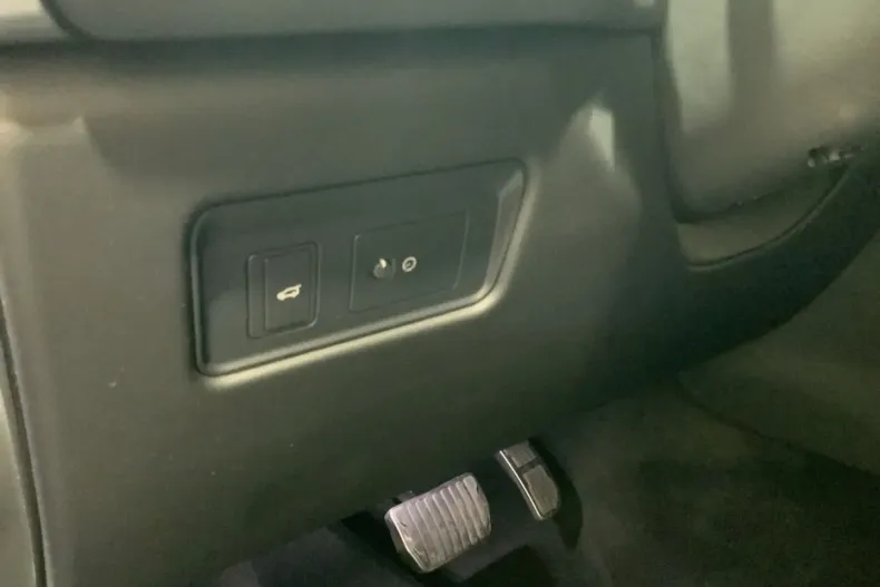 Jaguar F-Pace din 2021 cu 84.486 km - oferta JAG142772 - foto 26