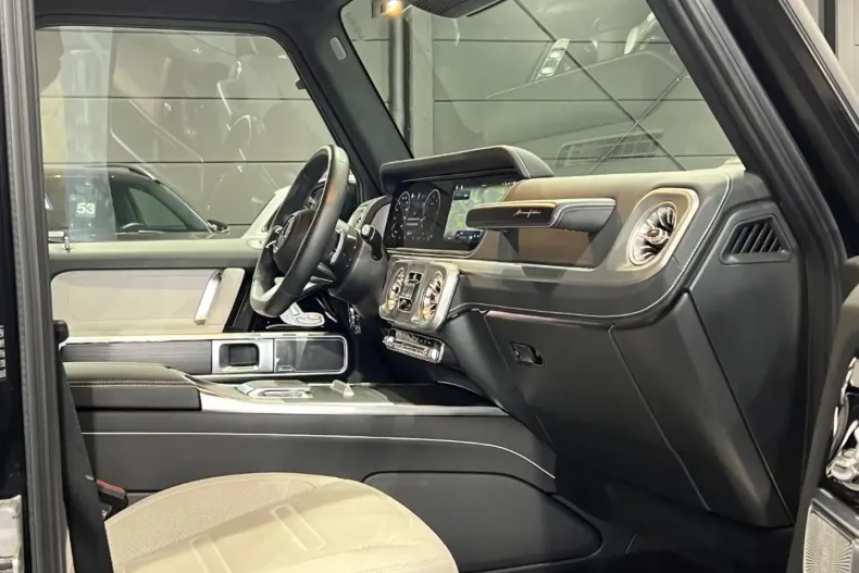 Mercedes-Benz G 450 din 2025 cu 13.940 km - oferta MER142782 - foto 14