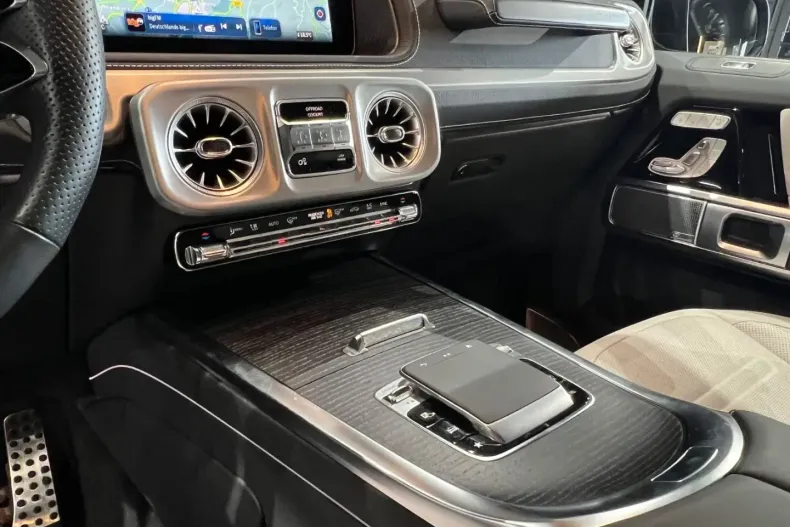 Mercedes-Benz G 450 din 2025 cu 13.940 km - oferta MER142782 - foto 20