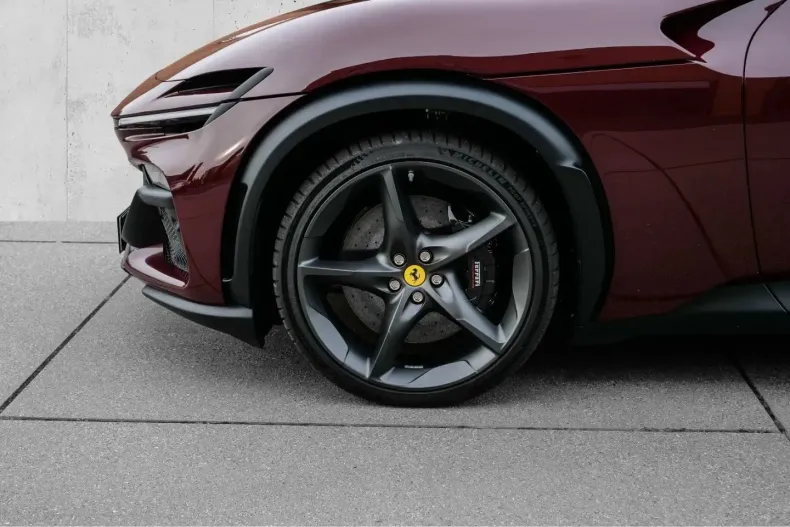 Ferrari Purosangue din 2025 cu 9.000 km - oferta FER142790 - foto 9