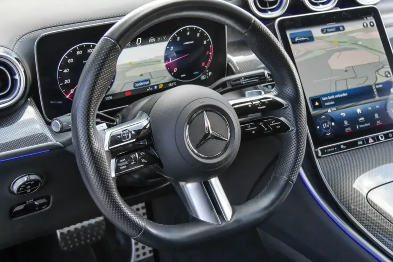 Mercedes-Benz GLC 300 din 2023 cu 45.885 km - oferta MER142821 - foto 9