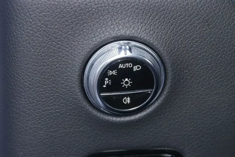 Mercedes-Benz GLC 300 din 2023 cu 45.885 km - oferta MER142821 - foto 14