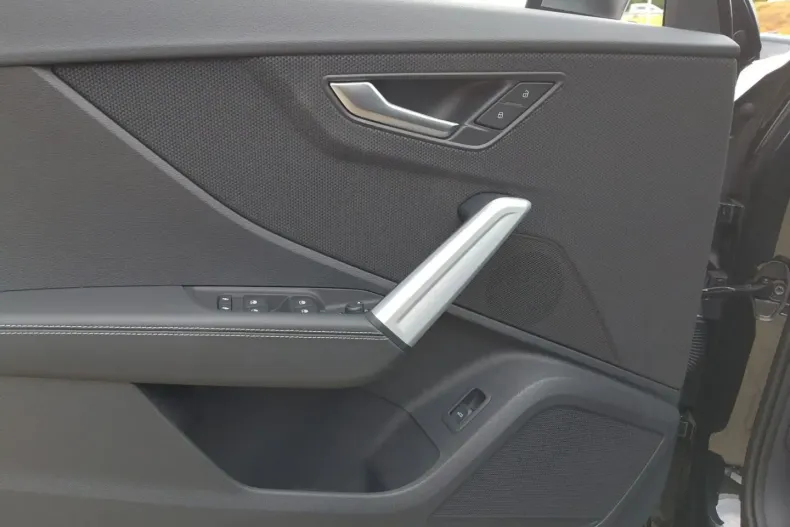 Audi SQ2 din 2024 cu 3.690 km - oferta AUD142824 - foto 15