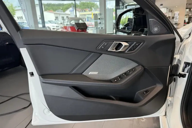 BMW M135 din 2024 cu 24.800 km - oferta BMW142833 - foto 11