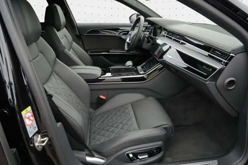 Audi A8 din 2025 cu 27.779 km - oferta AUD142834 - foto 4