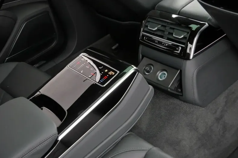 Audi A8 din 2025 cu 27.779 km - oferta AUD142834 - foto 18