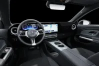 Mercedes-Benz CLA 350 din 2025 cu 9.900 km - oferta MER142837 - foto 3