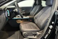 Mercedes-Benz CLA 350 din 2025 cu 9.900 km - oferta MER142837 - foto 7