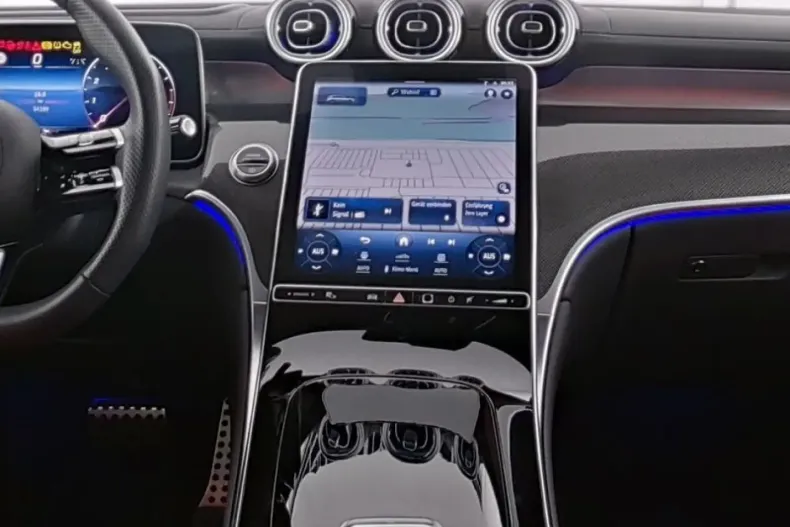 Mercedes-Benz GLC 300 din 2022 cu 34.289 km - oferta MER142849 - foto 6