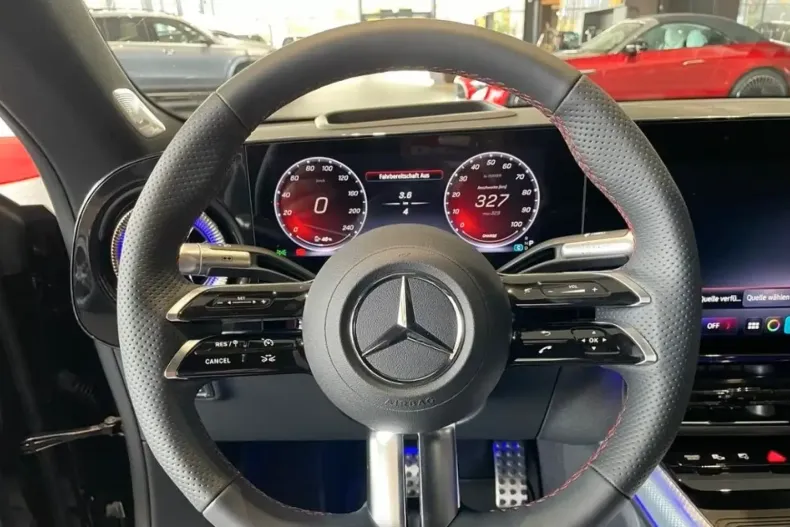 Mercedes-Benz CLA 350 din 2025 cu 9.000 km - oferta MER142857 - foto 3