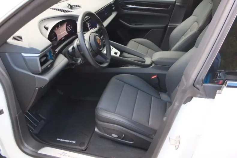 Porsche Macan din 2025 cu 6.800 km - oferta POR142864 - foto 7