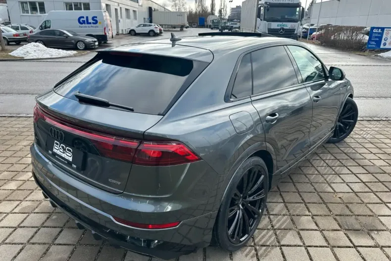 Audi Q8 din 2025 cu 7.500 km - oferta AUD142867 - foto 7