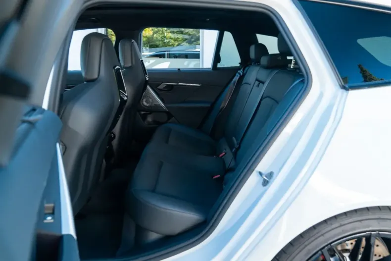 BMW M5 din 2025 cu 16.890 km - oferta BMW142869 - foto 14