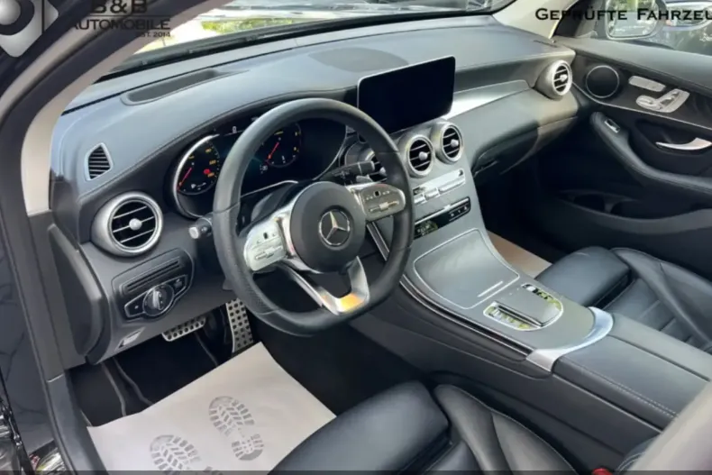 Mercedes-Benz GLC 400 din 2022 cu 56.500 km - oferta MER142870 - foto 5