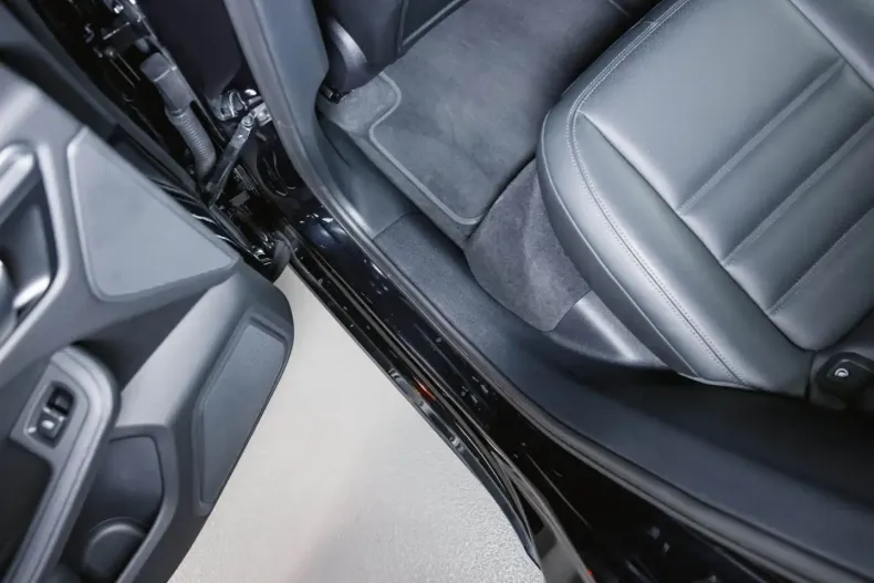 Porsche Macan din 2023 cu 42.800 km - oferta POR142871 - foto 27