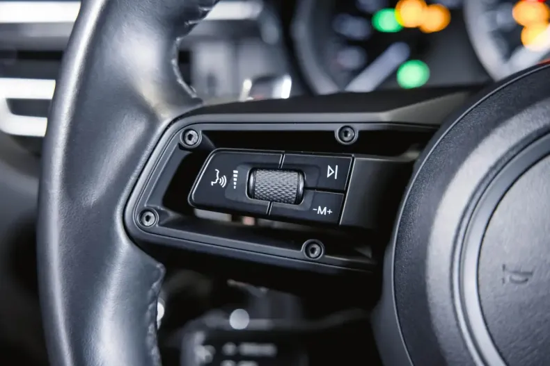 Porsche Macan din 2023 cu 42.800 km - oferta POR142871 - foto 33