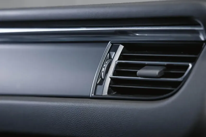 Porsche Macan din 2023 cu 42.800 km - oferta POR142871 - foto 40