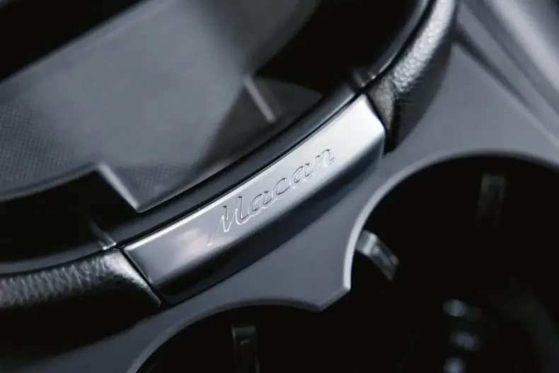 Porsche Macan din 2022 cu 45.900 km - oferta POR142873 - foto 40