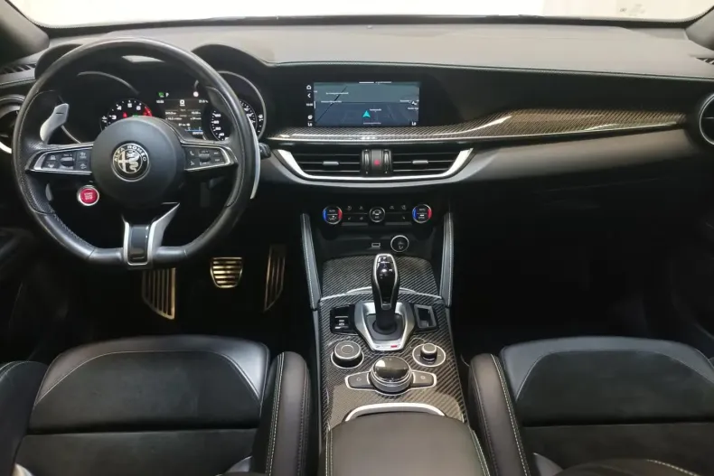 Alfa Romeo Stelvio din 2021 cu 72.509 km - oferta ALF142874 - foto 10