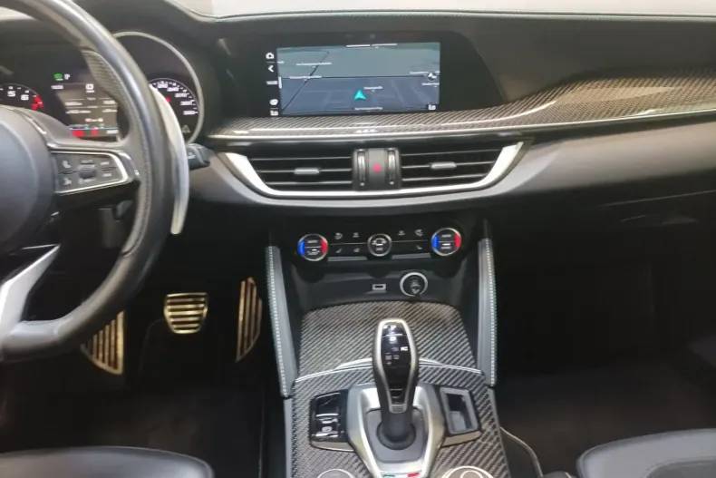 Alfa Romeo Stelvio din 2021 cu 72.509 km - oferta ALF142874 - foto 12