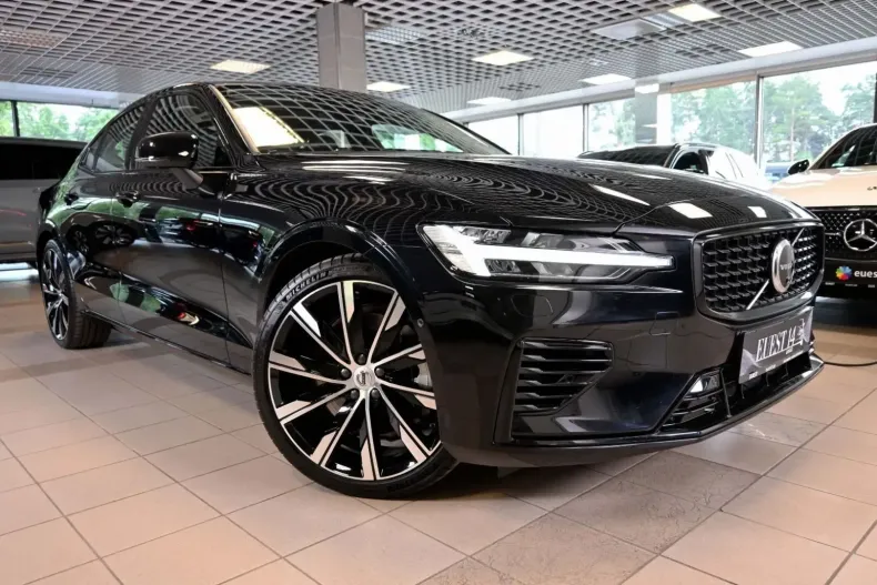 Volvo S60 din 2024 cu 22.000 km - oferta VOL142878 - foto 1