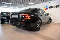Volvo S60 din 2024 cu 22.000 km - oferta VOL142878 - foto 2